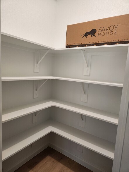 Building Photo - 2043 Atlantic Ave