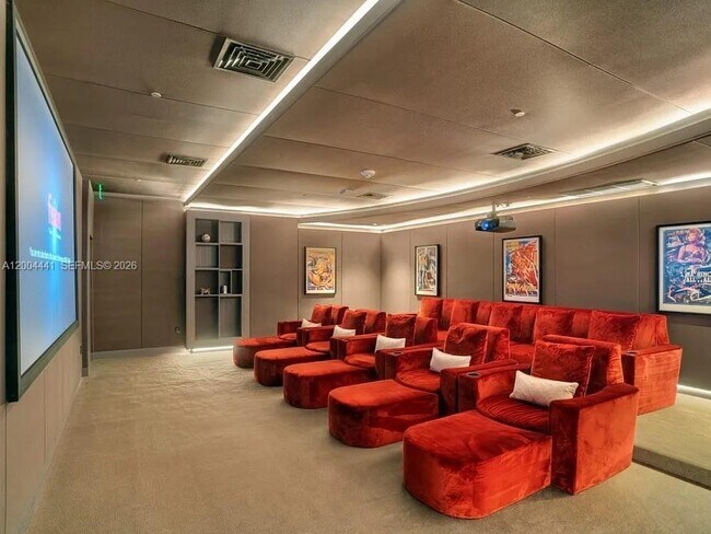 Building Photo - 1000 Brickell Plaza