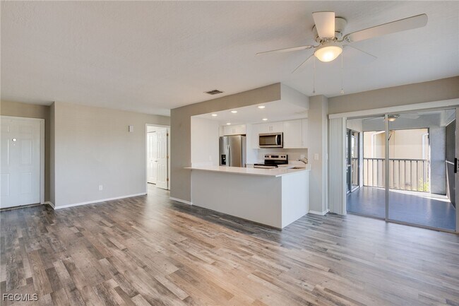 Building Photo - 429 SW 47th Terrace