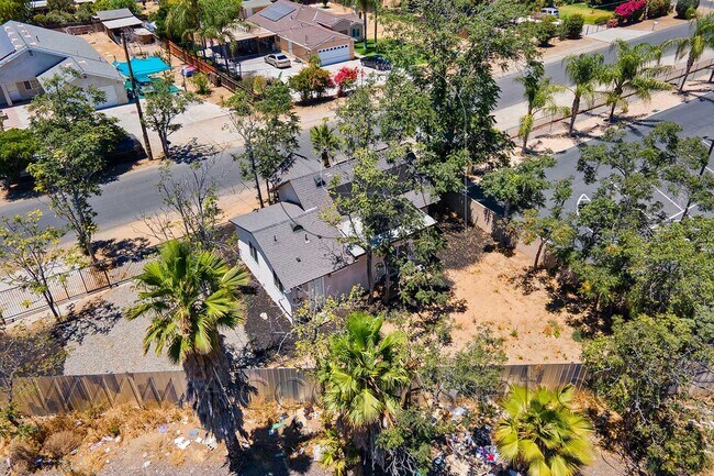Building Photo - 434 Highland Ave