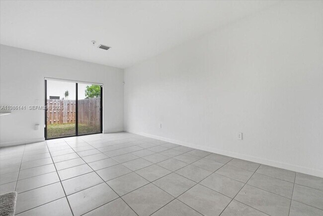 Building Photo - 11779 SW 247th Ter