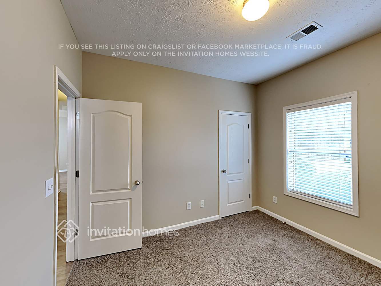 Building Photo - 19 Centennial Ln