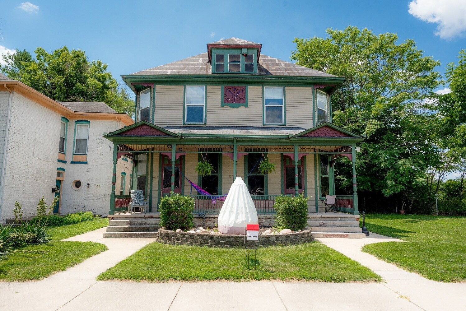 Building Photo - 929 English Ave
