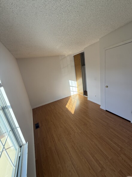 Building Photo - 14436 E Hawaii Cir