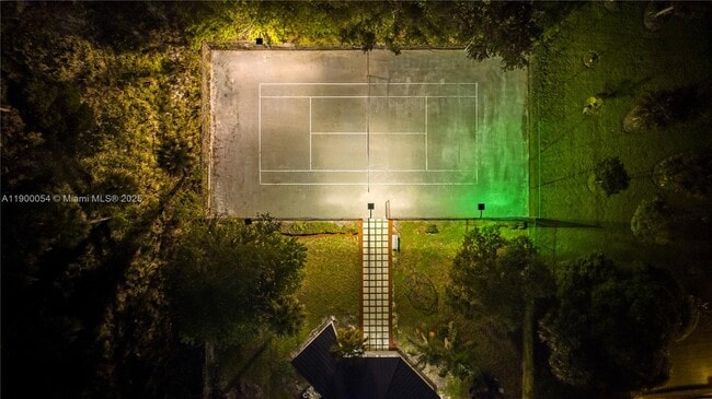 Building Photo - 2827 S Indian River Dr