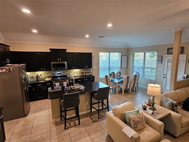 Building Photo - 402 Stockport Dr