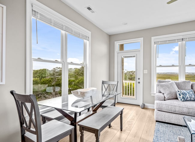 Building Photo - 100 Salt Marsh Way