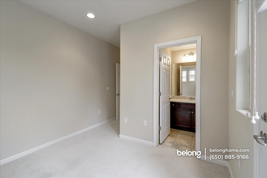Building Photo - 40828 Tomales Terrace