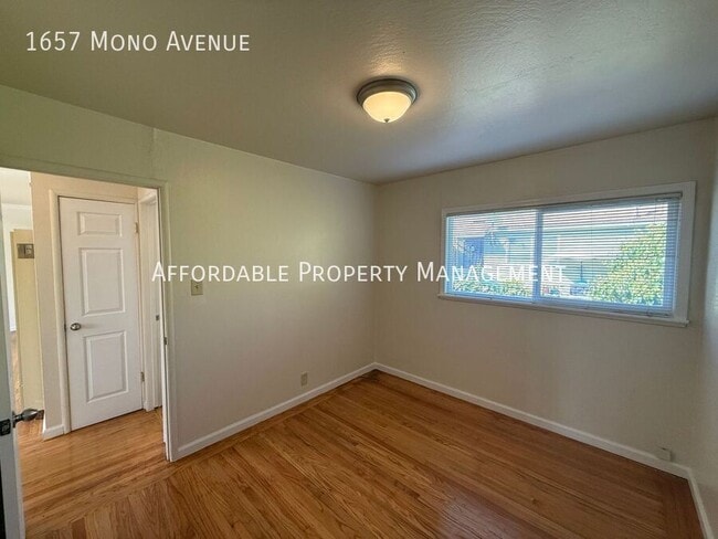 Building Photo - 1657 Mono Ave