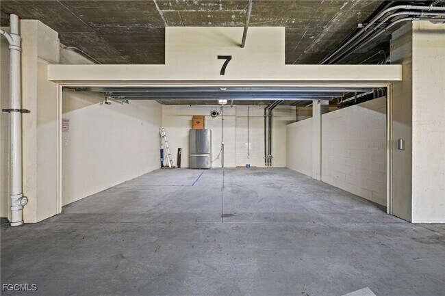 Building Photo - 21460 Strada Nuova Circle