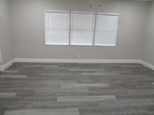 Building Photo - 917 Temple Dr