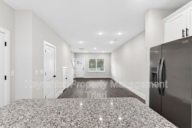 Building Photo - 4655 Canter Park Ln