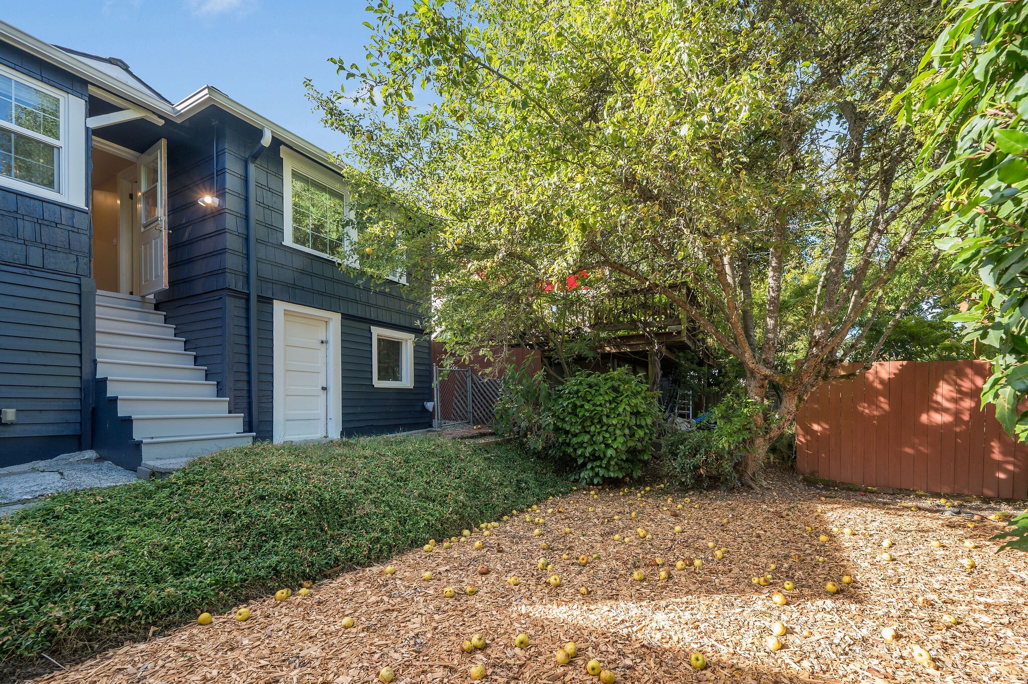 Building Photo - 5228 40th Ave SW