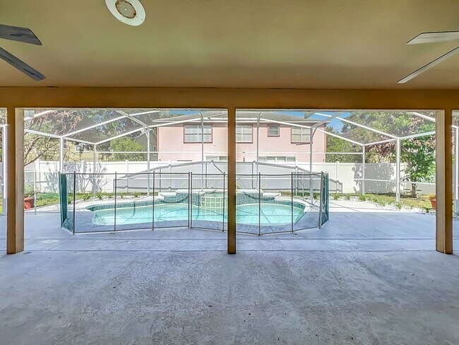 Building Photo - 1280 Wyndham Pine Dr