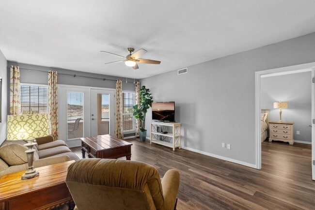 Building Photo - 3404 American Dr