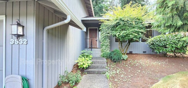 Building Photo - 3532 99th St SE