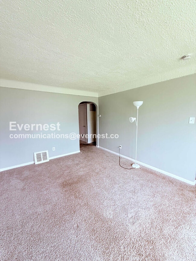 Building Photo - 19180 Trinity St