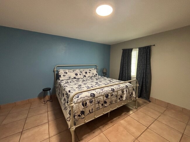 Building Photo - 44 Capistrano Dr