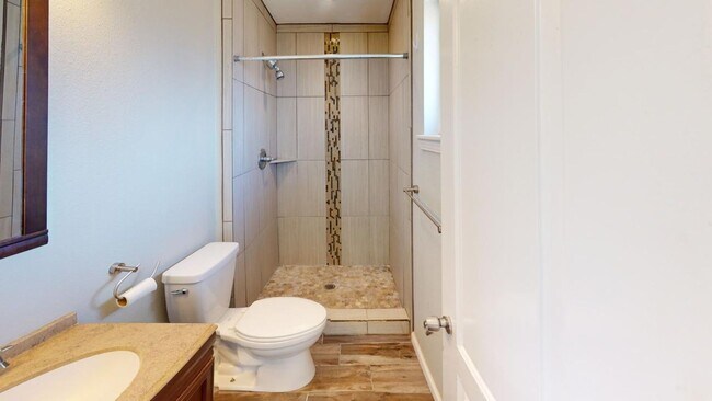 Building Photo - 3206 Thunder Rd