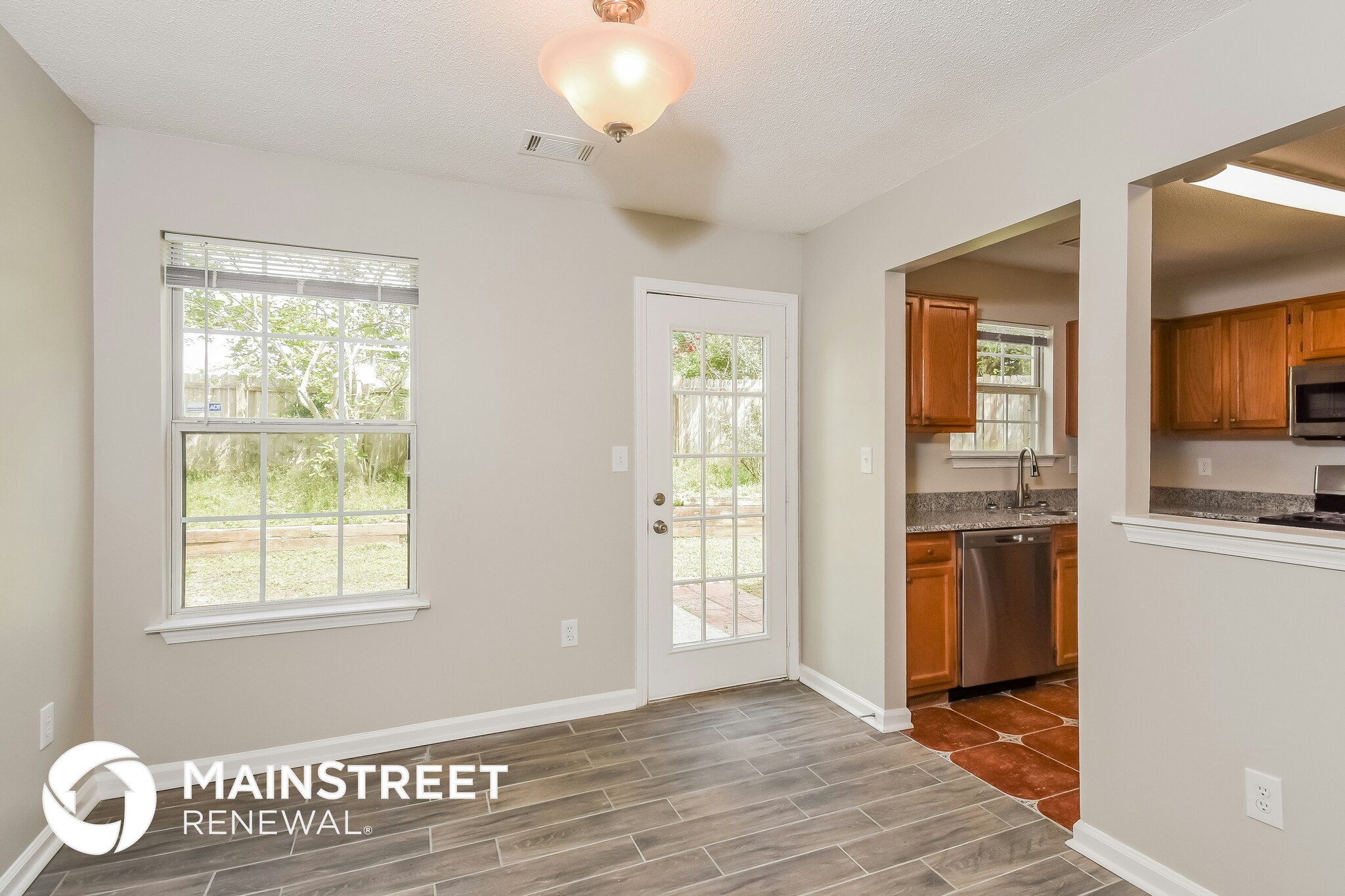 Building Photo - 412 Windstream Dr SW