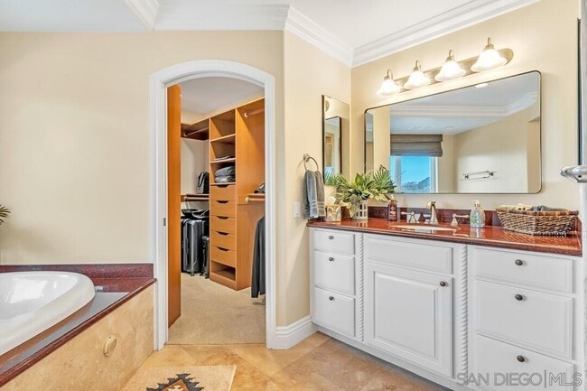 Building Photo - 7564 Navigator Cir