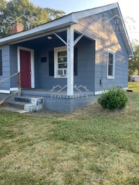 Building Photo - Cozy 1BR/1BA Home with Modern Comforts in ...