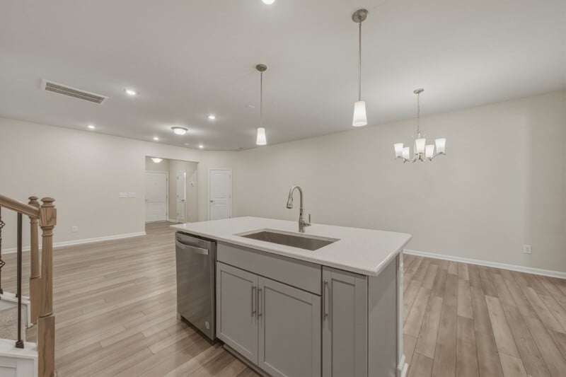 Building Photo - 1015 Badlands St