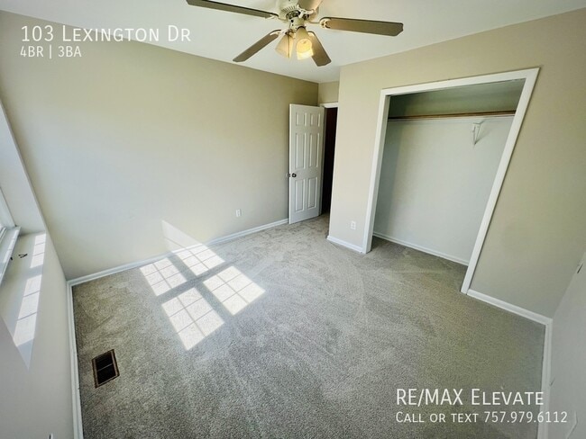 Building Photo - 103 Lexington Dr