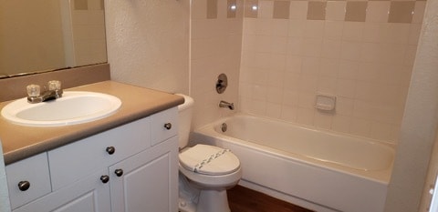 Building Photo - 9415 Crescent Loop Cir