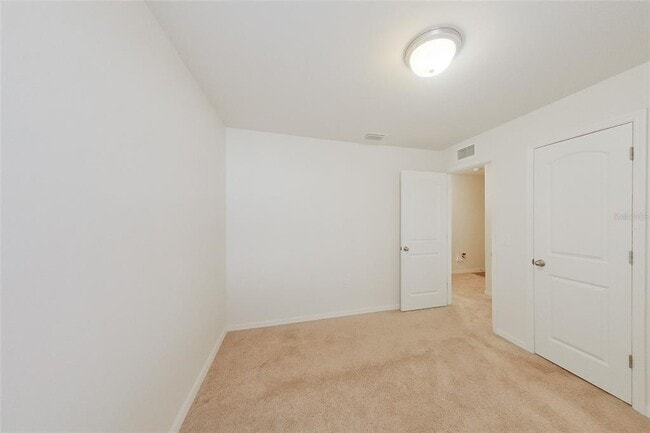 Building Photo - 1618 NE 36th St