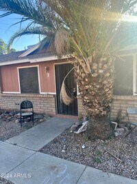 Building Photo - 4805 E Caballero Cir