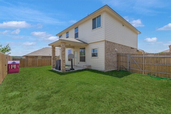 Covered Patio - 3911 Brunswick Dr