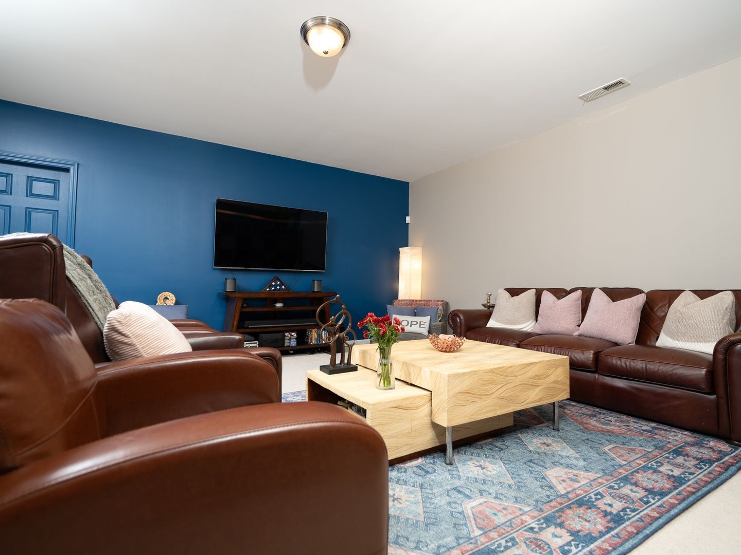 Building Photo - 1606 Morehead Hill Ct