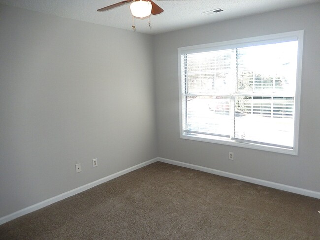 Building Photo - 1454 Cimarron Pkwy