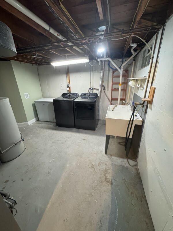 Building Photo - 178 Wellington Ave