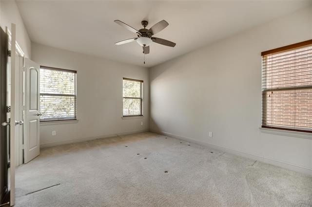 Building Photo - 2761 Troutt Dr