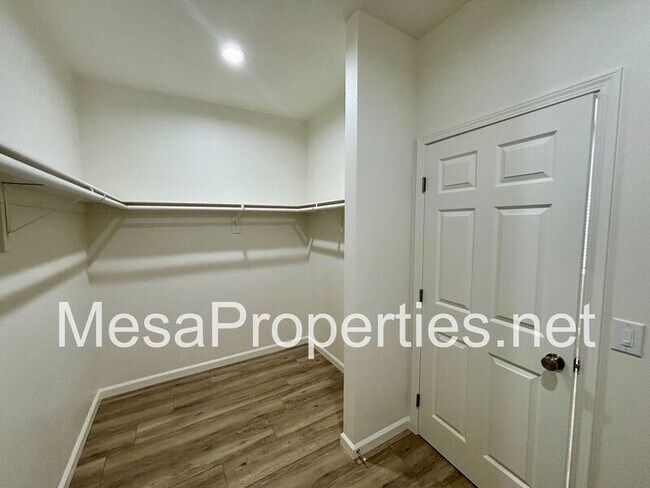 Building Photo - 14473 Dove Canyon Dr