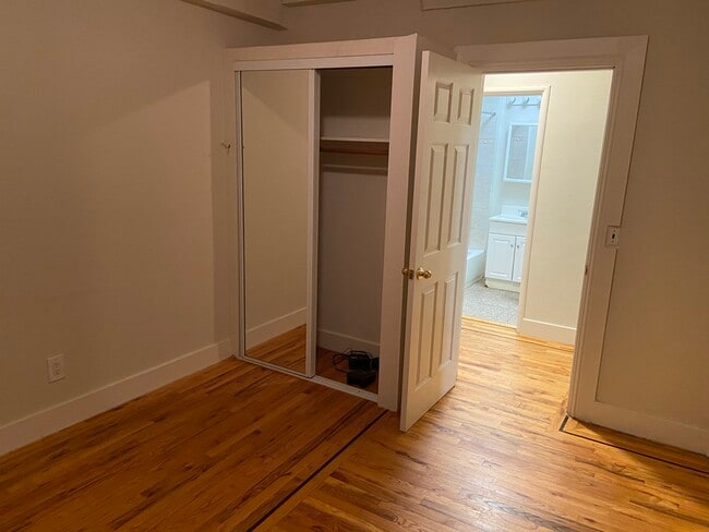 Interior Photo - Regent Darien Apartments LLC.