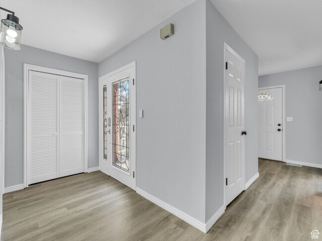 Building Photo - 8335 S 1050 E