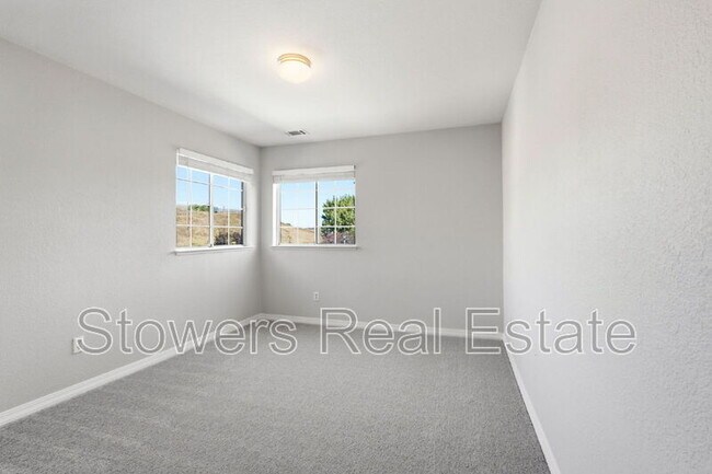 Building Photo - 23 Westbourne Ct