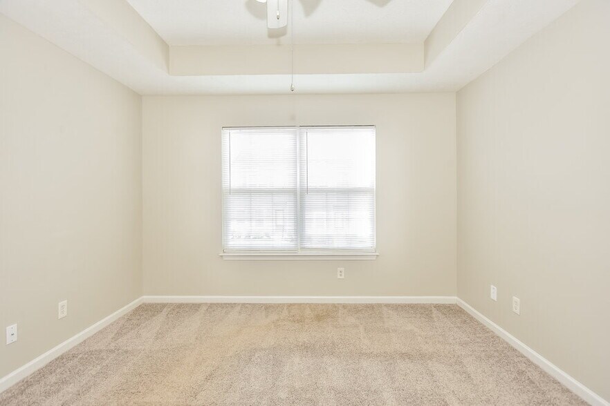 Building Photo - 106 David Bolin Dr