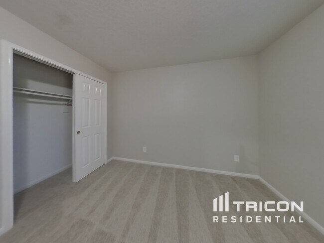 Building Photo - 12303 Kings Garden Ct