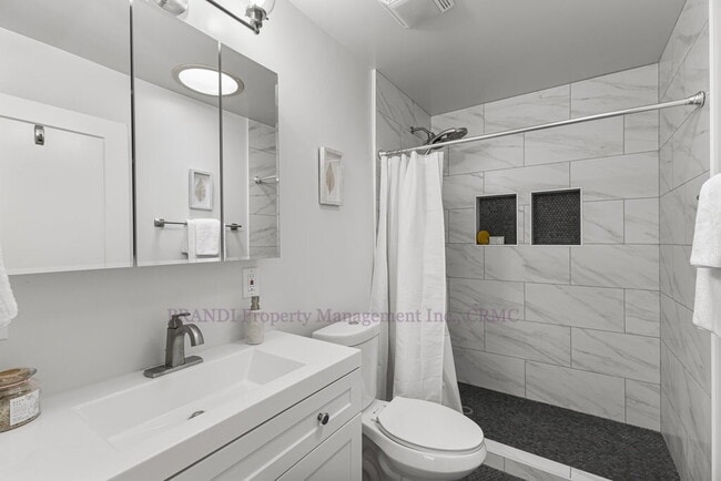 Building Photo - Central Novato Home with Large Yard and A/C!