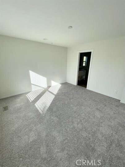 Building Photo - 120 Diana St