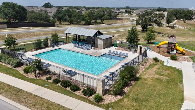 Building Photo - 227 Wickersham