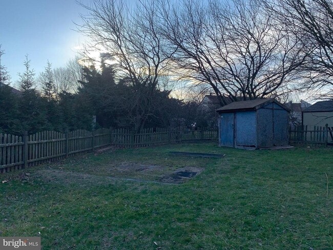 Building Photo - 27 Franklin Pl