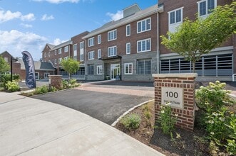 Building Photo - 100 E Putnam Ave