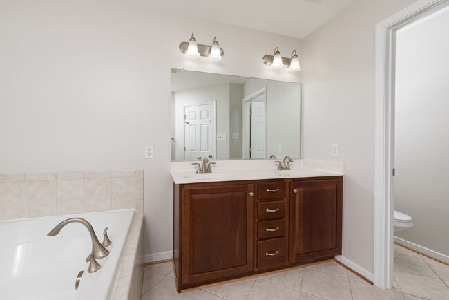 Building Photo - 4102 Pale Moon Ct