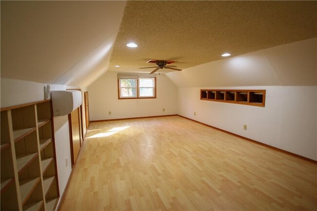 Building Photo - 105 Homeport Dr