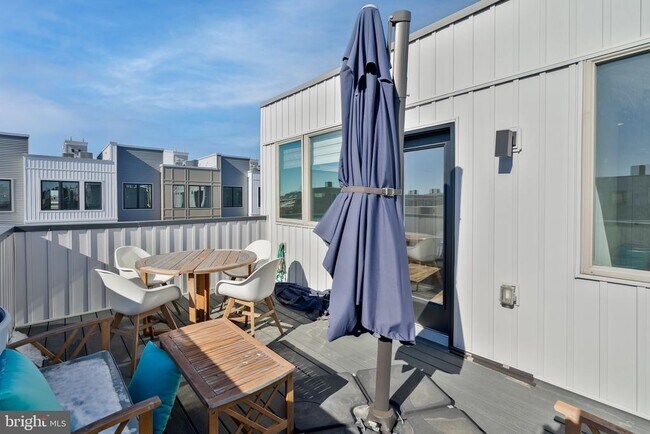 Building Photo - 3101 Riseview Ln